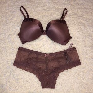Victoria’s Secret Matching Set 34C/Medium